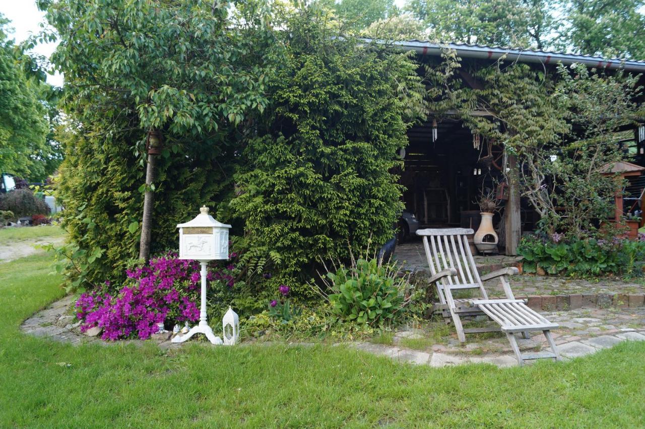 Agroturystyka Folwark Dlugie Vila Dlugie  Exterior foto